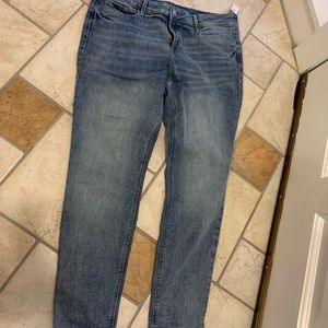 NWT! Old Navy Rockstar Jeans